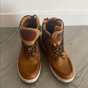 ECCO Men's Brown Leather Boots